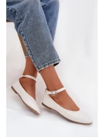 Dámske baleríny s opaskom a prackou Janelor - biele Dámske baleríny s opaskom a prackou Janelor - biele