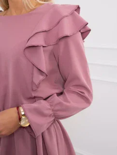 Šaty se model 18743660 volány tmavě růžové - K-Fashion
