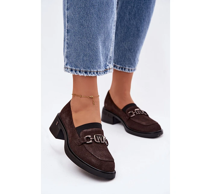 Dámské mokasiny z přírodního semiše na nízkém podpatku model 22100103 Čokoládové - VINCEZA Dámské mokasiny z přírodního semiše na nízkém podpatku model 22100103 Čokoládové - VINCEZA