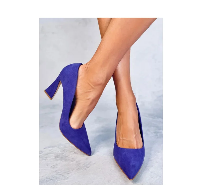 Dámské lodičky na sloupku model 19143788 purpurová - Inello Dámské lodičky na sloupku model 19143788 purpurová - Inello