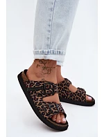 Dámské pantofle na platformě s přezkami  Leopardí vzor model 22147519 - D.Franklin