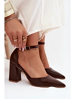 Lodičky na podpatku z imitace kůže Cihlové Selvra