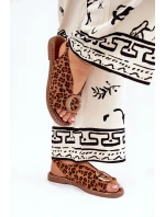 Ploché Sandály S Dekorací Hnědé model 21685686 - Boto