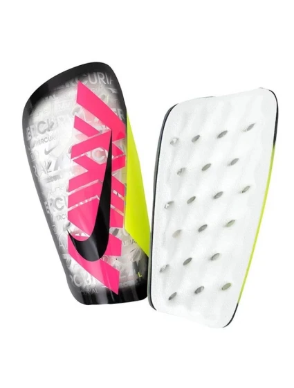 ŠPORT Futbalové chrániče holení Mercurial Lite 25 DX4607 975 Ružová so žltou - Nike ŠPORT Futbalové chrániče holení Mercurial Lite 25 DX4607 975 Ružová so žltou - Nike