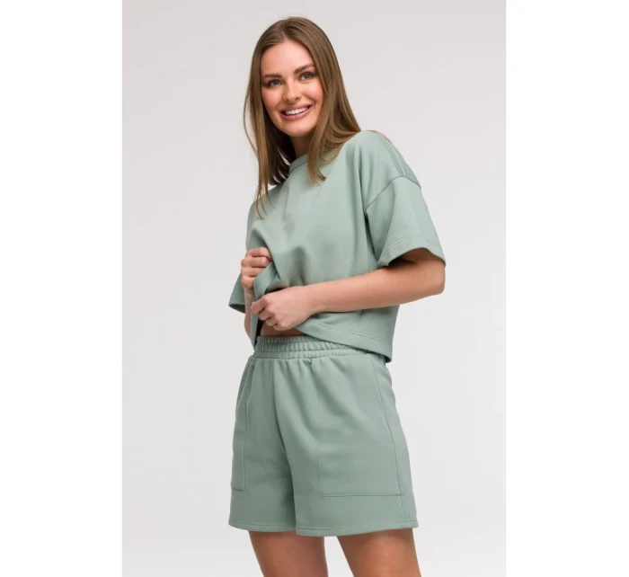 model 21047240 Šortky s kapsami mátové - BeWear model 21047240 Šortky s kapsami mátové - BeWear