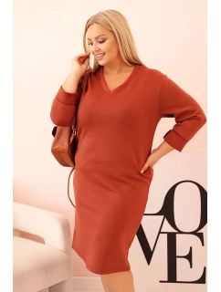 Dámské šaty Plus Size máslové s výstřihem do V a rukávem hnědé