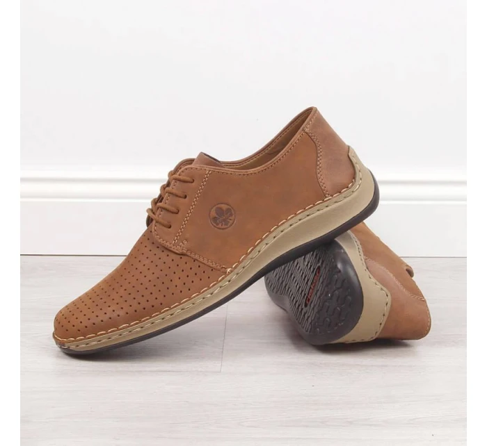 Pánské kožené polobotky M model 22008944 hnědé s ažurovým vzorem - Rieker Pánské kožené polobotky M model 22008944 hnědé s ažurovým vzorem - Rieker
