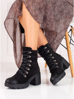 Exkluzívní dámské  kotníčkové boty černé na širokém podpatku