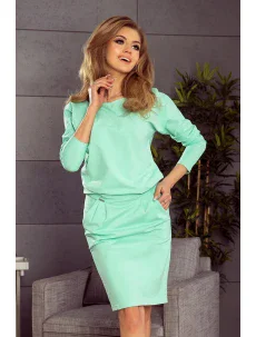 Dámske teplákové šaty v mätovej farbe s výstrihom na chrbte model 5917732