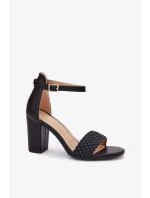 Sandále na podpätku model 213926 Vykročte štýlovo