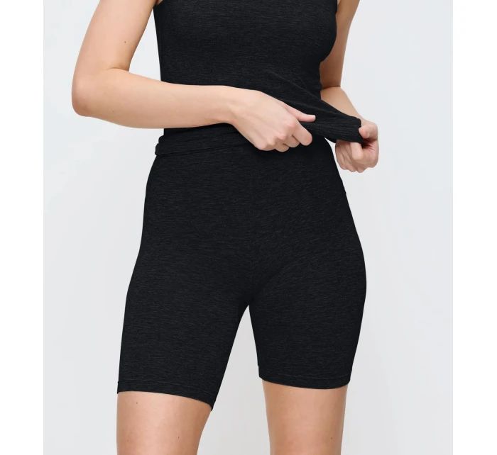 Beauty Layers Shorts Wool - BLACK - TRIUMPH BLACK - TRIUMPH