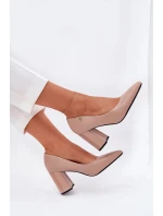 Elegantné dámske lodičky na širokom podpätku Vinceza - béžové Elegantné dámske lodičky na širokom podpätku Vinceza - béžové