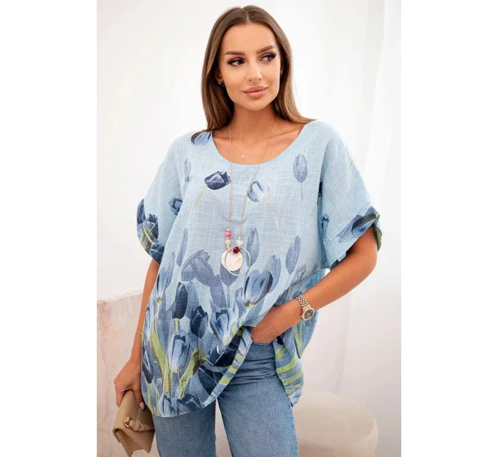 Dámske bavlnené tričko s kvetinovým vzorom modré Dámske bavlnené tričko s kvetinovým vzorom modré