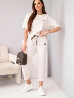 Dámsky maslový viskózový set s krátkym rukávom a nohavicami s ohrnutým lemom béžovej farby
