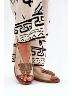 Dámské sandály na plochém podpatku se zdobením zlaté model 21686846 - Boto