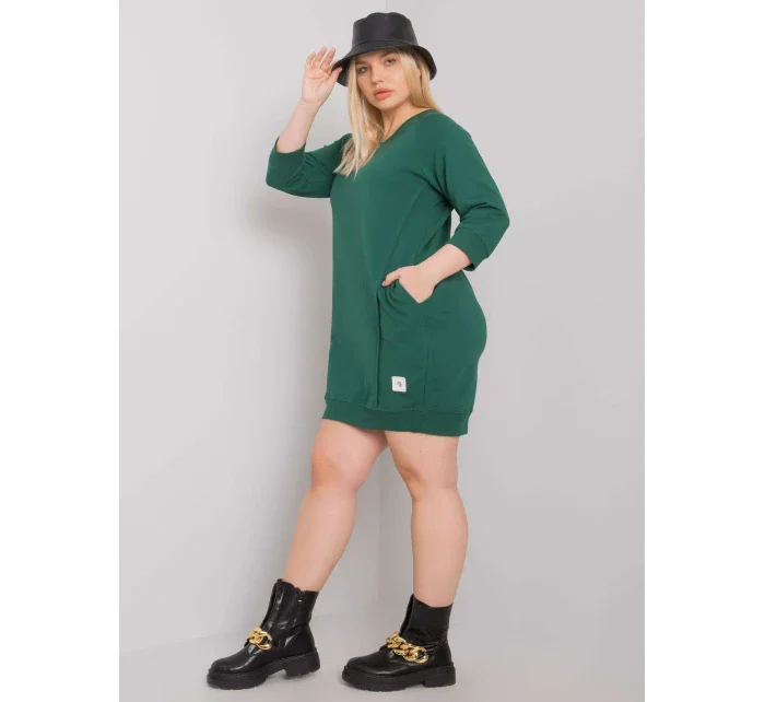 Tmavě zelené plus size šaty s kapsami Tmavě zelené plus size šaty s kapsami