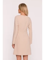 model 21319189 Šaty s ozdobnými knoflíky v pase béžové - STYLOVE model 21319189 Šaty s ozdobnými knoflíky v pase béžové - STYLOVE