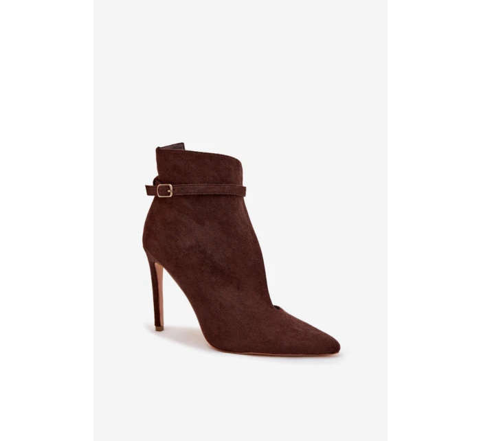 Topánky na podpätku model 221125 Krok vo veľkom štýle