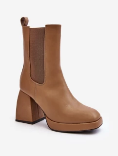 Botky na masivním podpatku model 21642222 - Boto