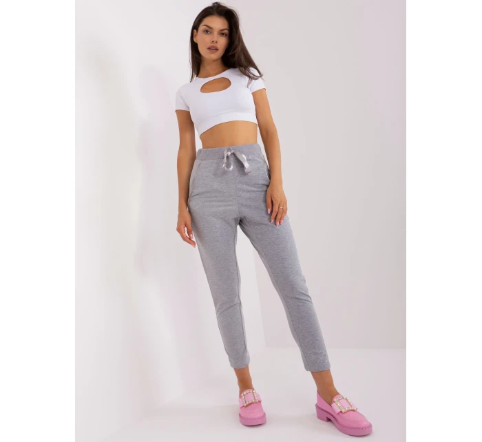 Spodnie EM DR HW 20 model 18761635 szary - FPrice Spodnie EM DR HW 20 model 18761635 szary - FPrice