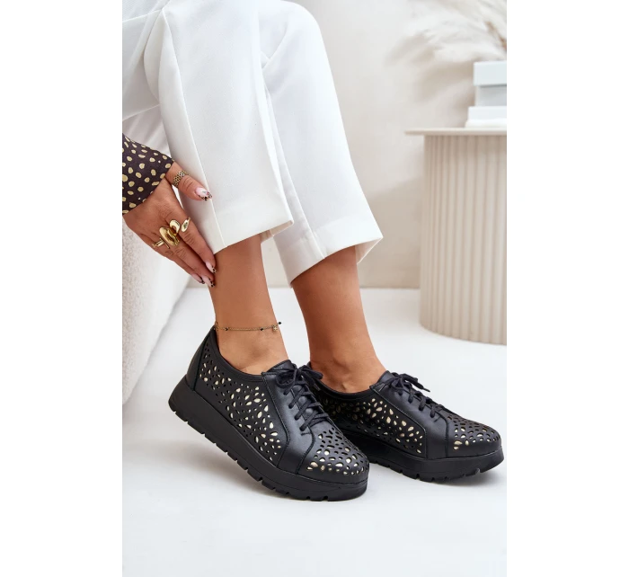 Zazoo 2973 Skórzane Półbuty Na Platformie Z Ażurowym Wzorem Czarne