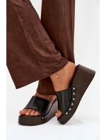 Dámské nazouváky na platformě se zlatými nýty Černé Arionne