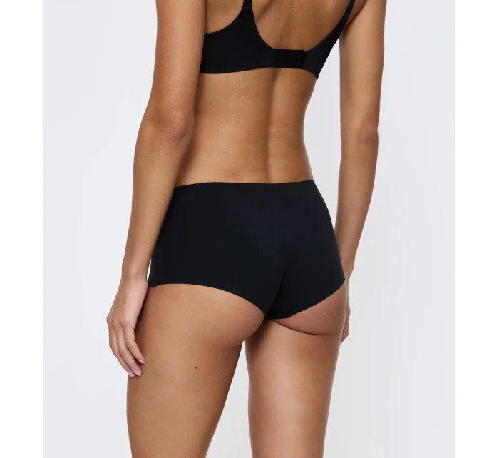 Dámske nohavičky Smart Invisible Boyshort - BLACK - čierna 0004 - TRIUMPH Dámske nohavičky Smart Invisible Boyshort - BLACK - čierna 0004 - TRIUMPH