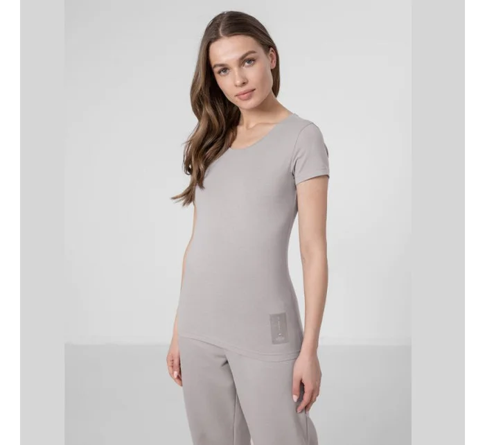 Tričko 4F W H4Z22-TSD020 27S Tričko 4F W H4Z22-TSD020 27S