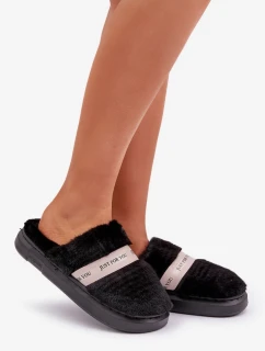 Futrzane Papuče s ozdobným remienkom čierne Savalithea