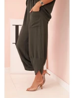 Viskózová blúzka + khaki nohavice