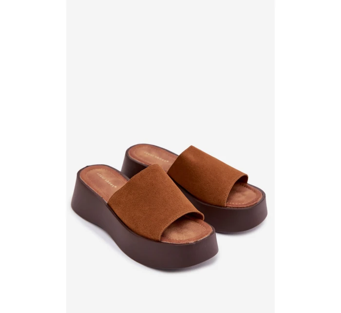 Dámské pantofle na platformě Camel Liorisse Dámské pantofle na platformě Camel Liorisse