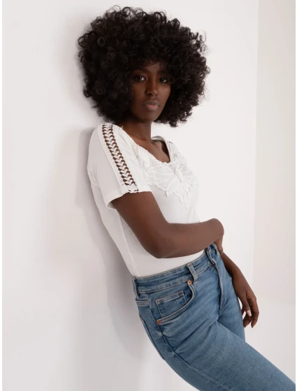 Bluzka PM BZ model 19529596 ecru - FPrice Bluzka PM BZ model 19529596 ecru - FPrice