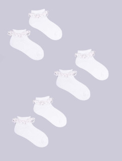 Bavlnené ponožky Yoclub Girls' Turn Cuff Ruffle 3-pack SKA-0122G-010J-001 White
