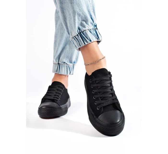 Pohodlné čierne tenisky pre ženy bez podpätku Pohodlné čierne tenisky pre ženy bez podpätku