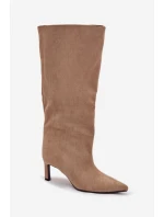 Dámské kozačky z eko semiše nazouvací na jehlovém podpatku béžové model 21770290 - Boto