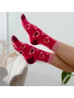 Dámské ponožky model 14559108 Srdce - Steven Dámské ponožky model 14559108 Srdce - Steven