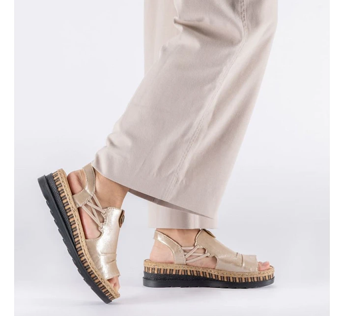 Dámske zlaté sandále na klinoch Rieker V7972-60