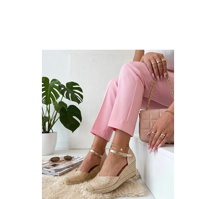 Model topánok na kolená 226556 Solea