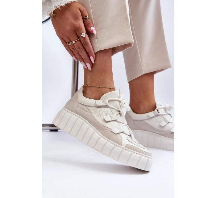 Dámské kožené sportovní boty na platformě model 21646406 světle béžové - Zazoo Dámské kožené sportovní boty na platformě model 21646406 světle béžové - Zazoo