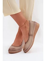 Kožené dámské polobotky na platformě Vinceza Béžové