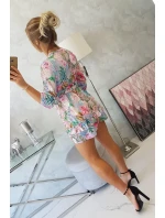 Kvetinové šaty s viazaním v páse vo fialovej farbe Kvetinové šaty s viazaním v páse vo fialovej farbe