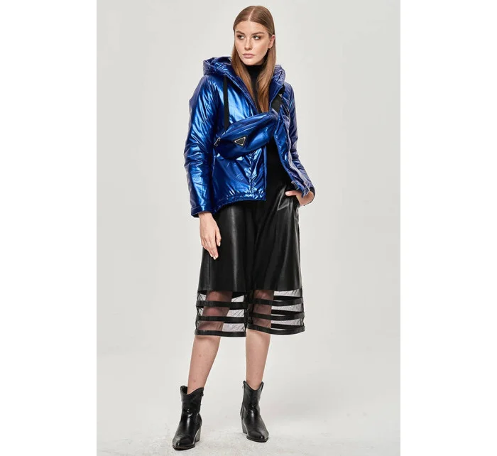 Svetlomodrá krátka dámska zimná bunda s obličkou (omdl-018)