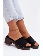 Dámské sandály na s zlatými přezkami Černé model 21951383 - Boto
