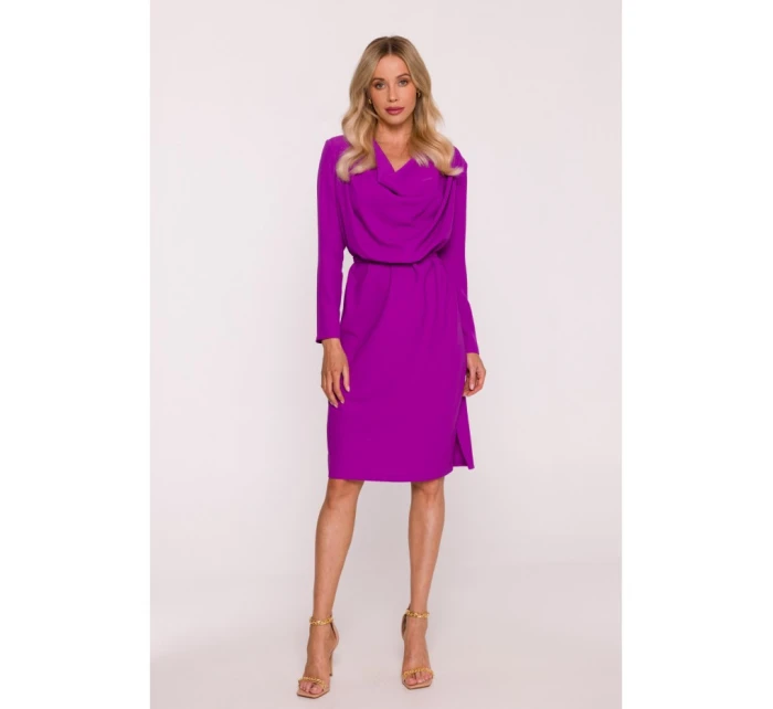 S428 Šaty s výstrihom - levanduľové