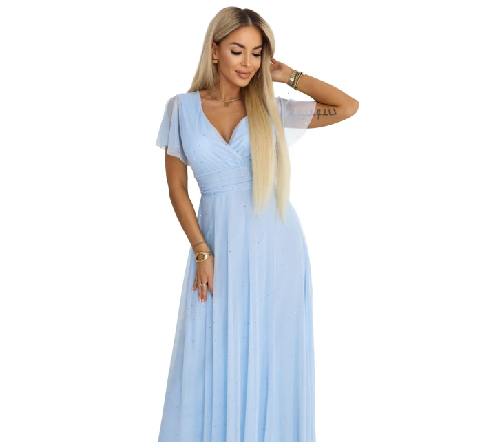 dlouhé třpytivé šaty s výstřihem a krátkými rukávy modré model 22017314 - numoco basic