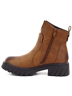 Dámské zateplené kotníkové boty v barvě camel od M. model 22399777 2502 - M. Daszyński Dámské zateplené kotníkové boty v barvě camel od M. model 22399777 2502 - M. Daszyński