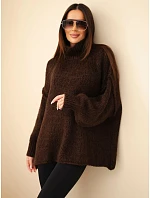 Dámský oversize svetr s přídavkem model 22391396 rolákem a širokými rukávy hnědý - K-Fashion