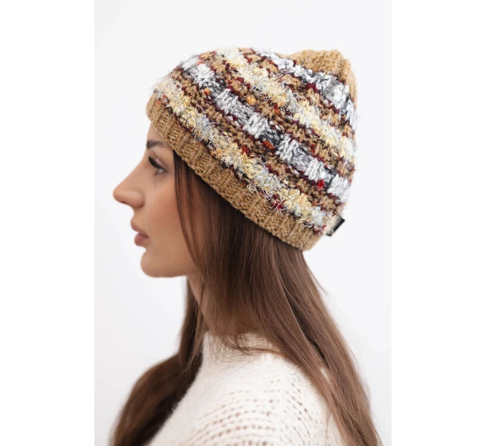 Dámska zimná čiapka s farebným vláknom a elastickou šnúrkou K352 camel