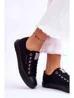 Klasické dámské tenisky model 21613023 Černe - Cross Jeans
