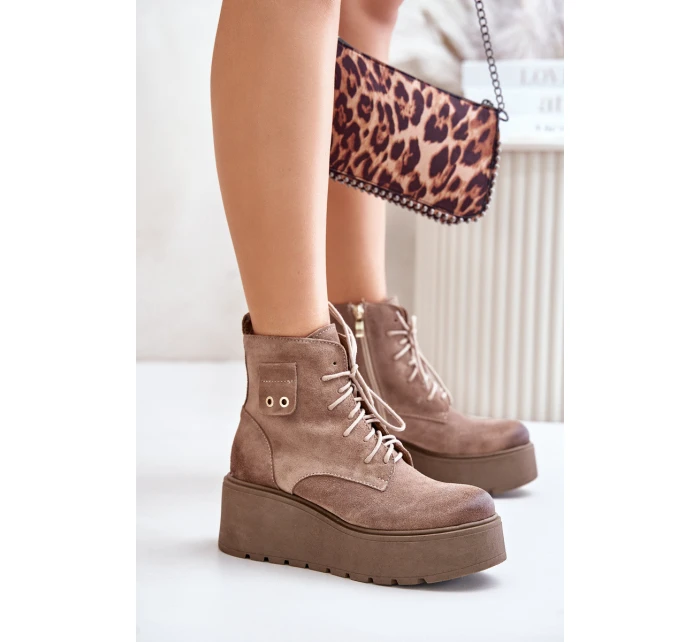 Semišové Dámské Kotníkové Boty Na Platformě A Klínu Zateplené Béžové model 21673811 - Zazoo